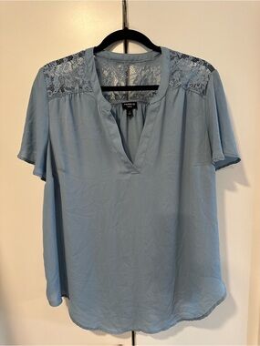 Torrid Harper Size 1x Light Blue Lace Yoke V-Neck Blouse